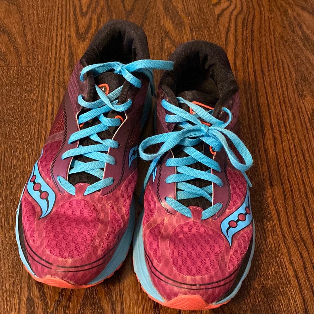 COPY - Saucony Kinvara 7 running sneaker. Used but in great shape still. Size 11